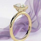 [Flora] Bezel Set Diamond With Hidden Flower