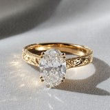 [Oval-Cut Cornelia] Hand Engraved Engagement Ring