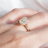 [Athena] Hand-Engraved Bezel Engagement Ring