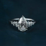 [Starlit] Engagement Ring, Hand-Engraved Bridge